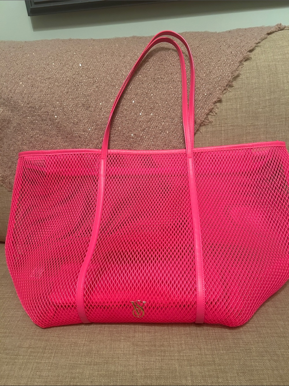 Victoria Secret Brand New
Hot Pink Mesh Tote Bag with  Extra Pouch Bag